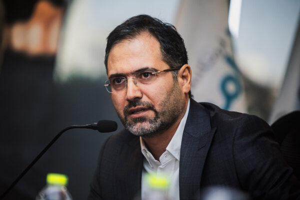محمد مهدی معدنی مدیر توسعه و کسب و کار شرکت گلرنگ سیستم 