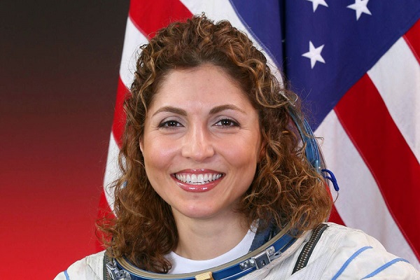 انوشه انصاری، اولین بانوی فضانورد ایرانی