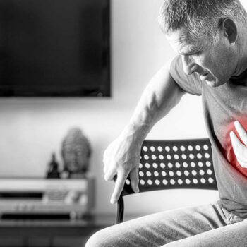 با سکته قلبی و علائم آن آشنا شوید