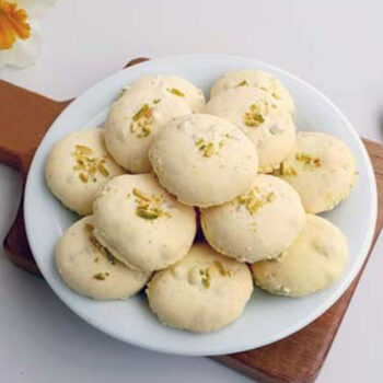 مواد لازم برای تهیه شیرینی پفکی گردویی